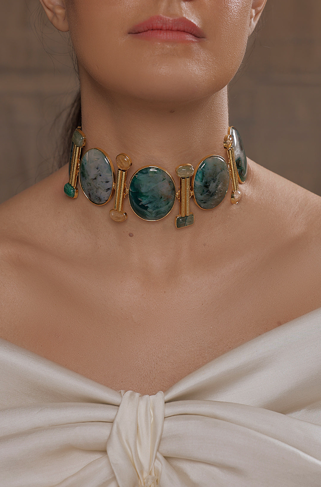 Gradient Green Stone Choker